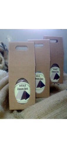 Horká čokoláda – lískový oříšek